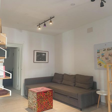 La Casa De Los Viajantes Seville Luaran gambar