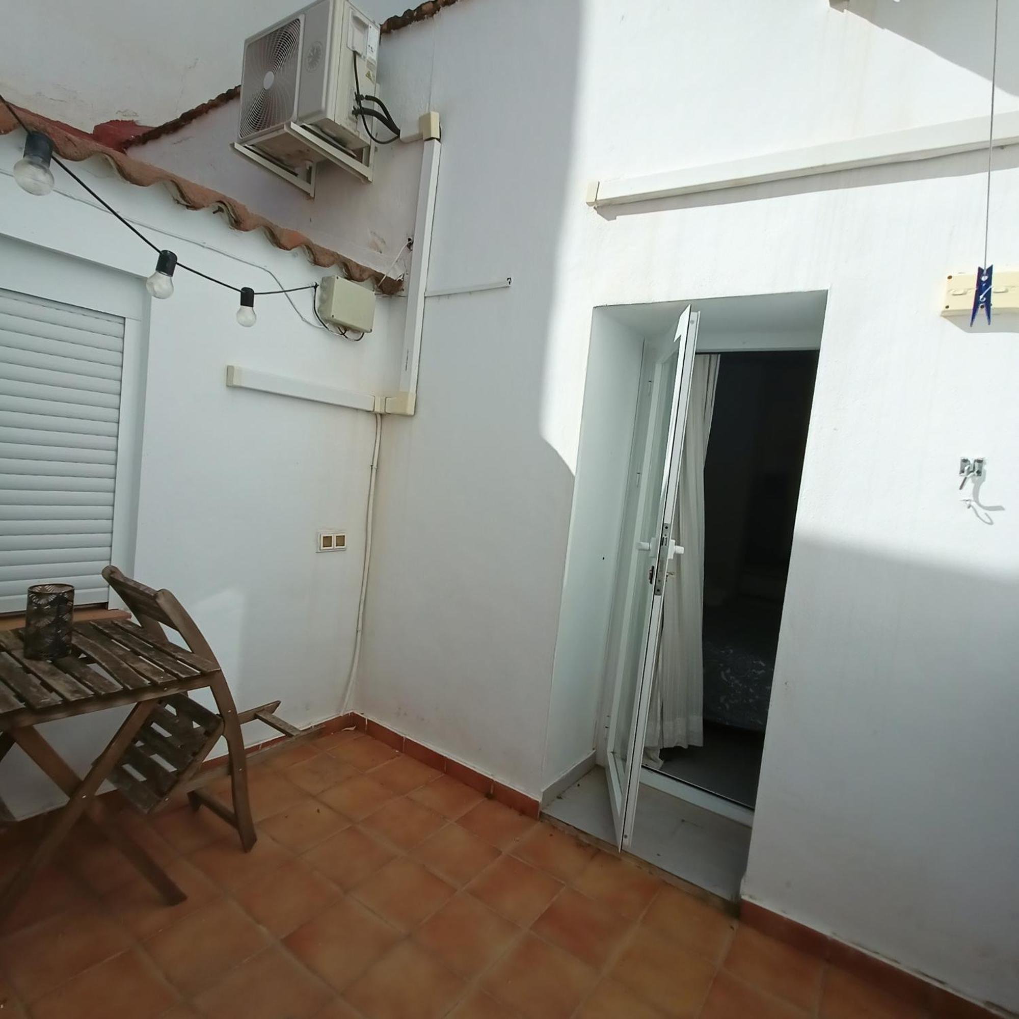 La Casa De Los Viajantes Seville Luaran gambar